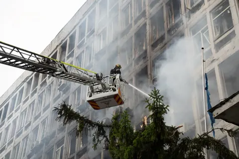 Атаки на цивільну інфраструктуру: Зеленський закликав до санкційного тиску