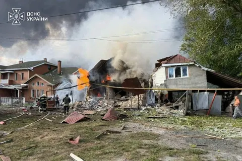 Росія атакувала дев'ять регіонів: Зеленський показав наслідки