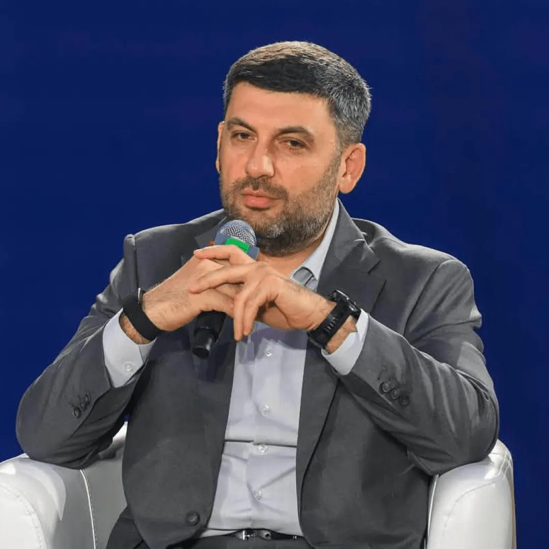Володимир Гройсман відвідав могилу батька в день його 80-річчя