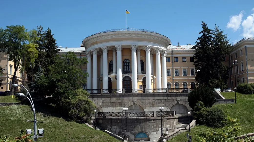 «ГогольFest 2026» повертається до Києва у скороченому форматі: кіно, мистецтво і покази молодих дизайнерів