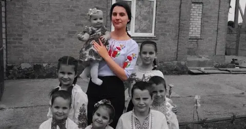 «Сім моїх янголят»: донька загиблої родини Воронових показала зворушливе фото