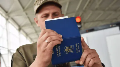 Електронне пенсійне посвідчення в Дії: суд визнав відмову прикордонників незаконною