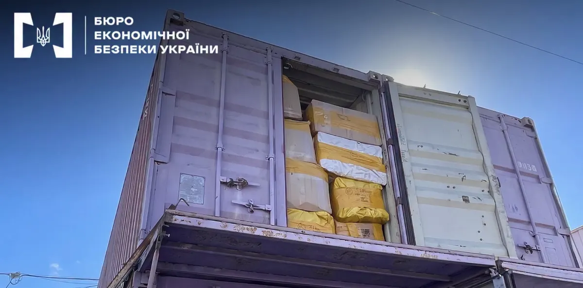 Підпільні цехи на Миколаївщині: понад 420 тисяч одиниць контрафакту йшли на «7-й кілометр»