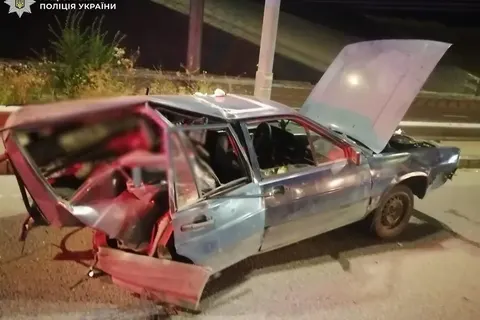 Смертельна ДТП у Києві: водій у статусі СЗЧ збив Volkswagen на проспекті Бандери