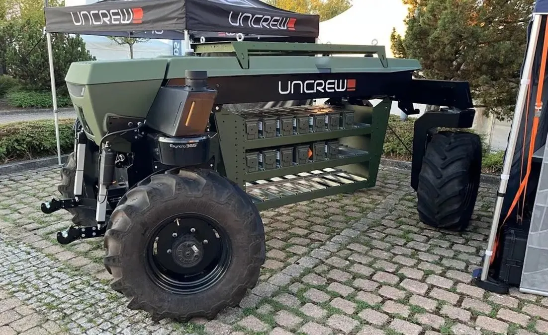Норвегія показала автономного робота Uncrew IC 12 Defence для військової логістики