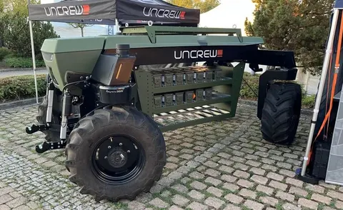 Норвегія показала автономного робота Uncrew IC 12 Defence для військової логістики