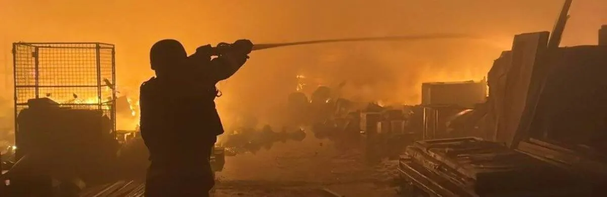 Пожежі та пошкоджені будинки: наслідки атак на Миколаївщині