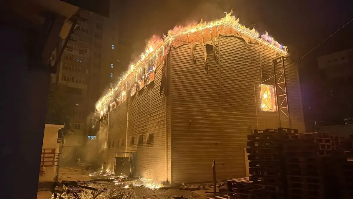 Нічна атака на Київ: 6 загиблих, 33 поранених, руйнування у трьох районах